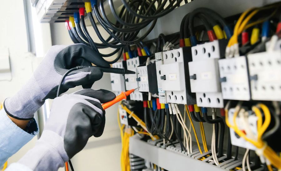 electrician course